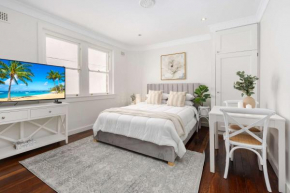 Chic Studio Unit in the heart of Rushcutters Bay, Sydney